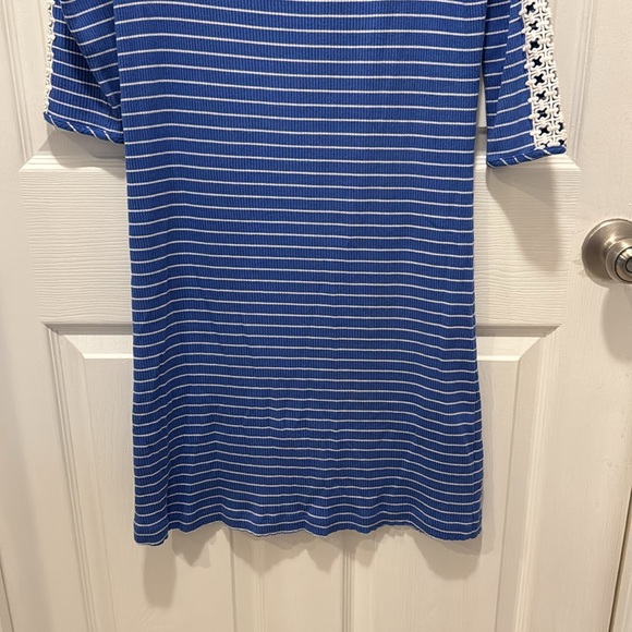 Lilly Pulitzer Marlowe Knit Striped Dress Blue White Pre Owned size small - Picture 3 of 9